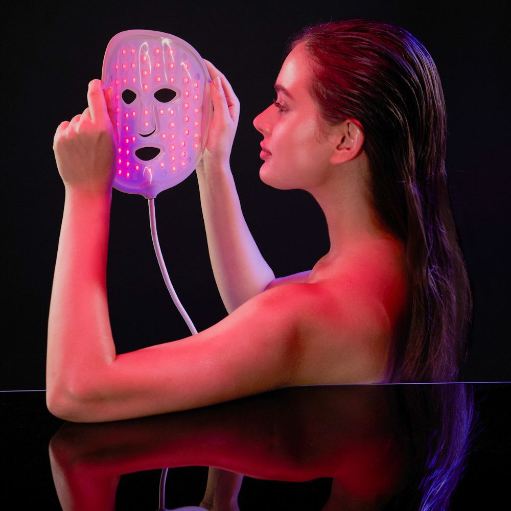 LED ESTHETICS - GLOTECH MASK PRO - LED THERAPY ANTI-AGING & SKIN-CLEARING MASK