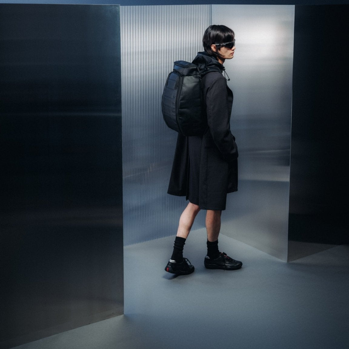 D_B_ - HUGGER BACKPACK 25L - BLACK OUT