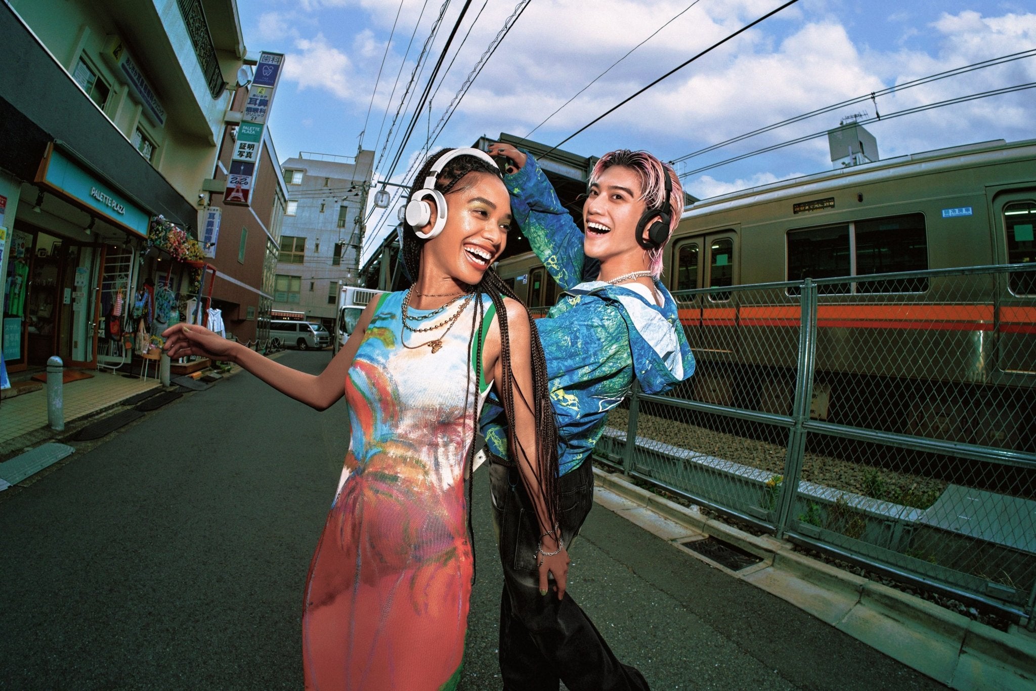 nwm ONE Wireless Open-Ear Headphones (Light Gray)