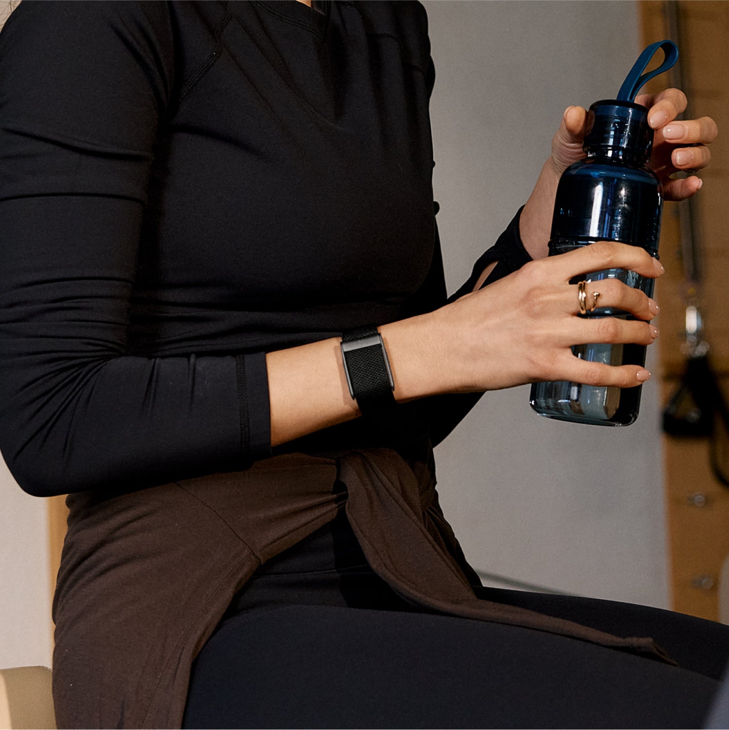 WHOOP - PEAK 12 - MONTH MEMBERSHIP 5.0 HEALTH AND FITNESS WEARABLE - OBSIDIAN