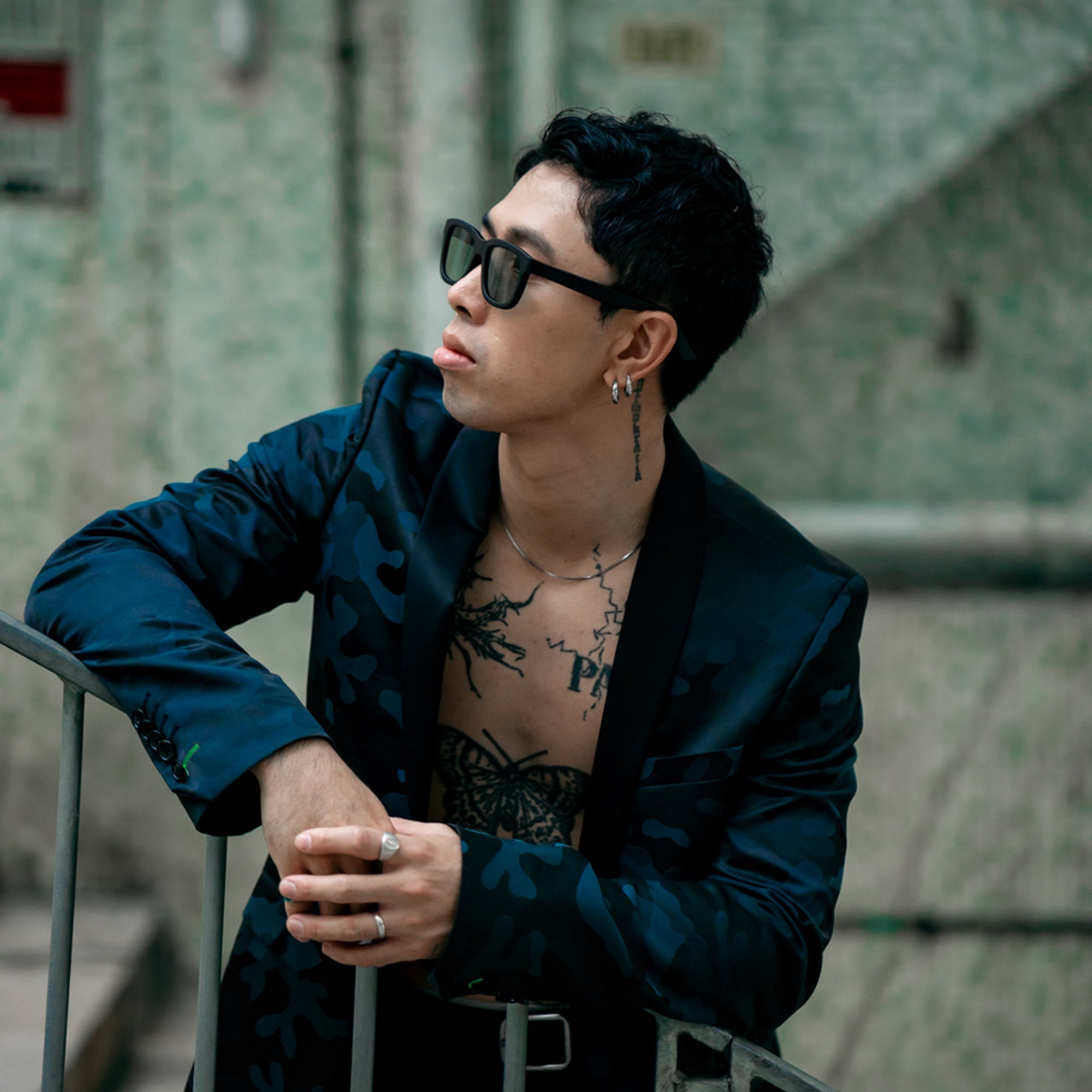 CHAMELO - LIFESTYLE DUSK CLASSIC BUTTON ALPHA SMOKE MATTE BLACK