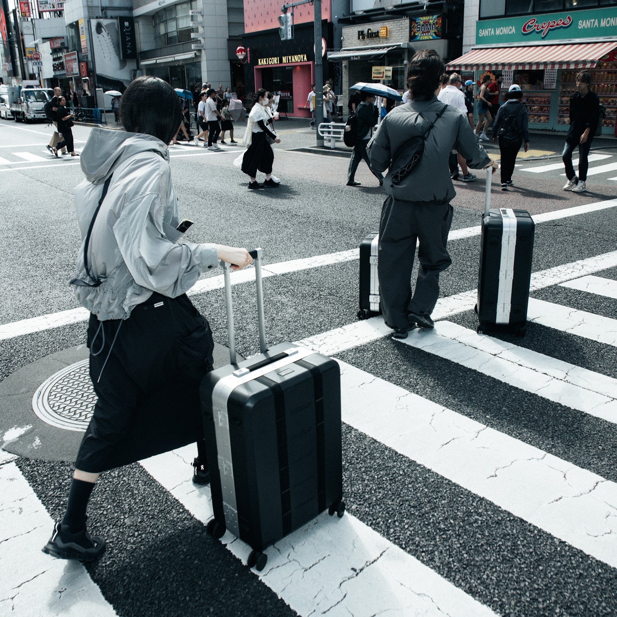 D_B_ - RAMVERK PRO CHECK - IN LUGGAGE MEDIUM - SILVER