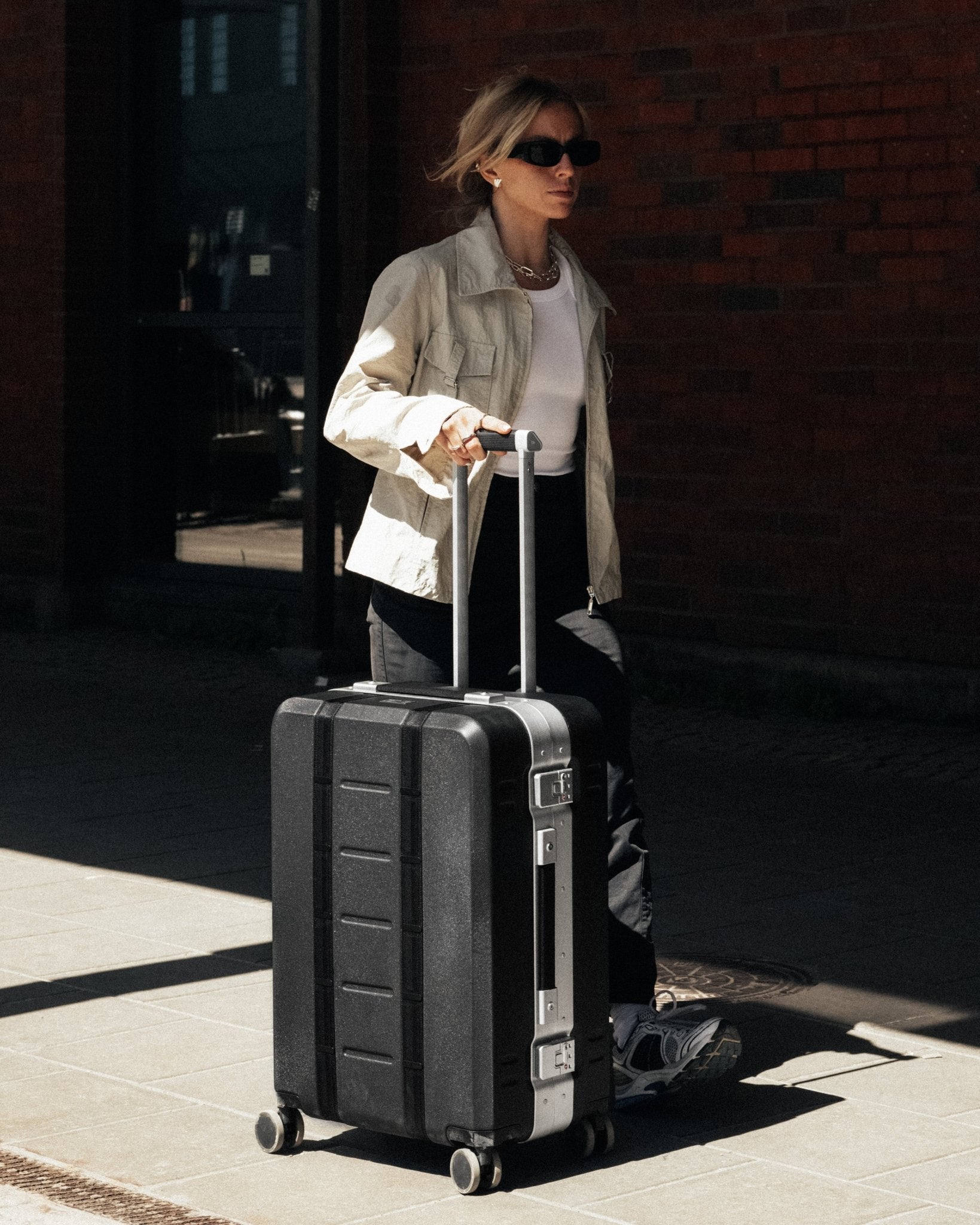 D_B_ - RAMVERK PRO CHECK - IN LUGGAGE MEDIUM - SILVER