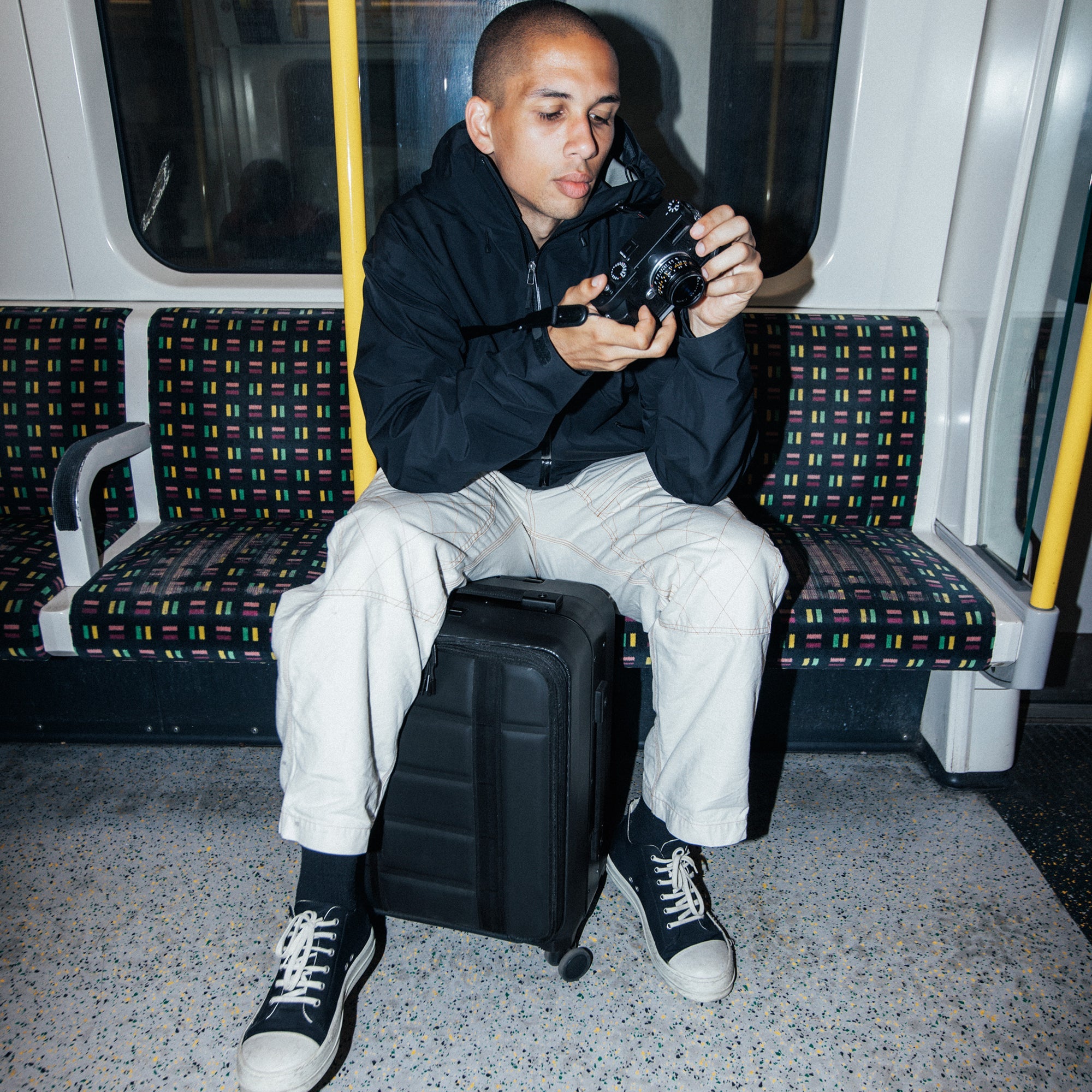 D_B_ - RAMVERK PRO FRONT - ACCESS CARRY - ON - BLACK OUT