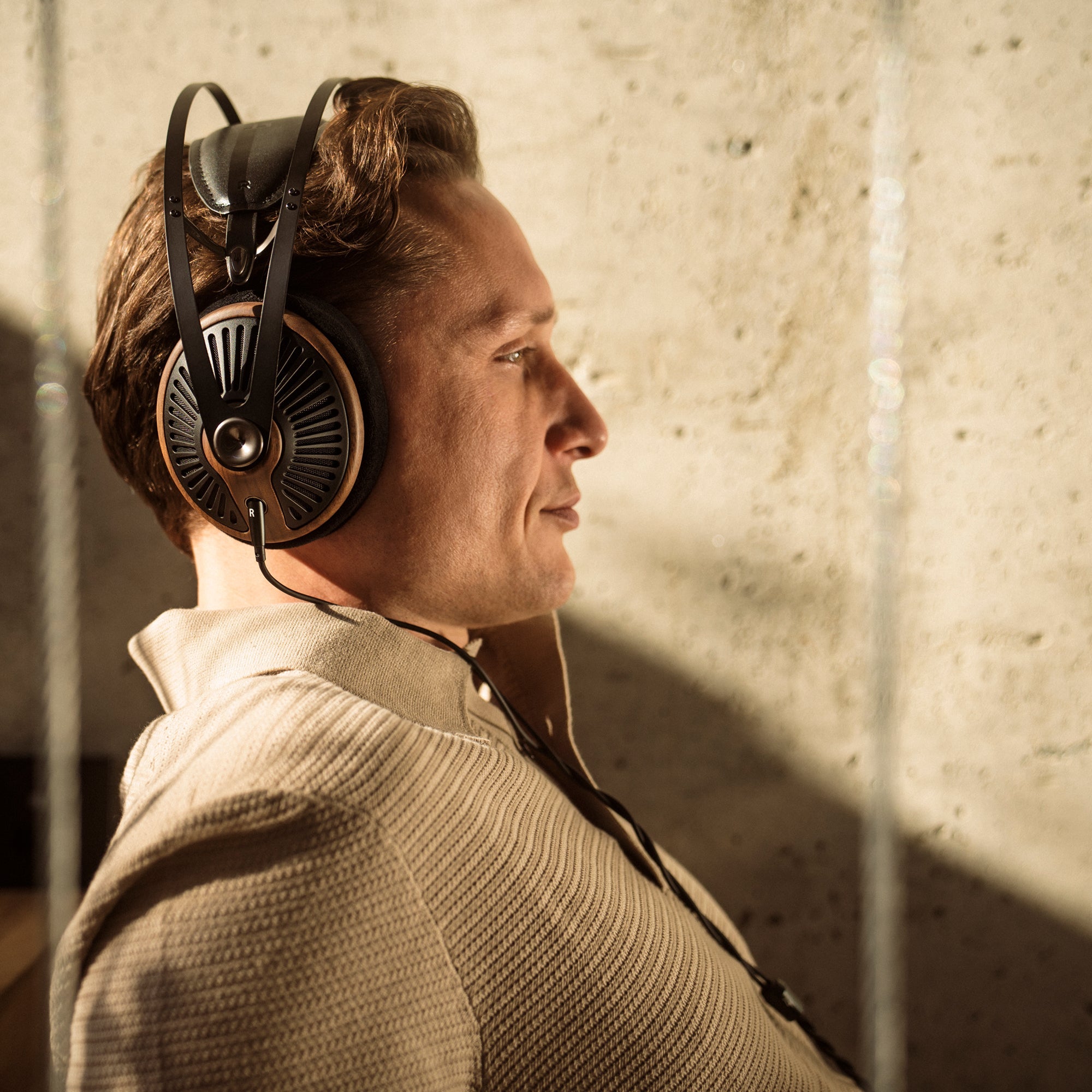 MEZE - 105 SILVA - WOODEN