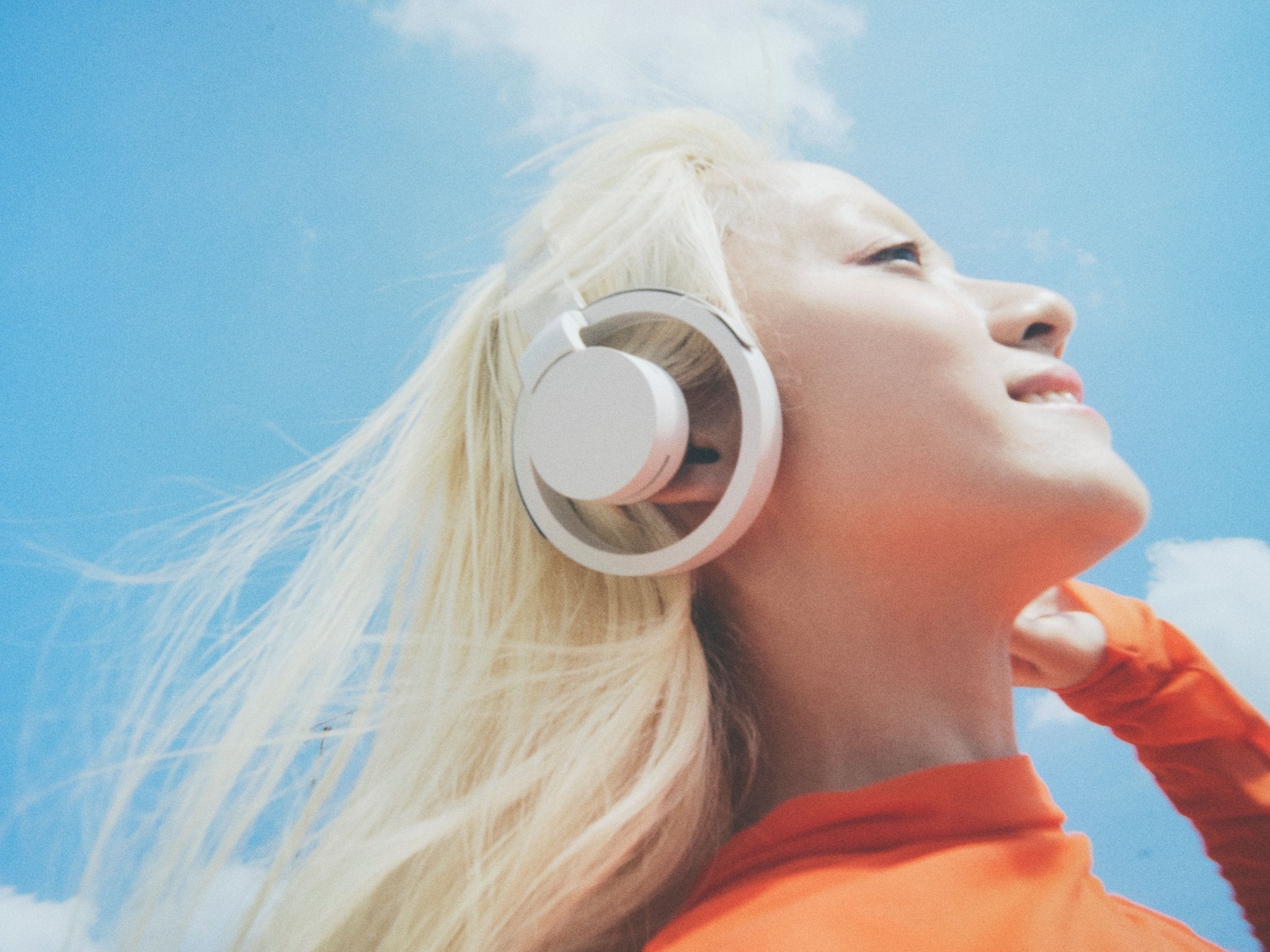 nwm One Wireless Open - Ear Headphones